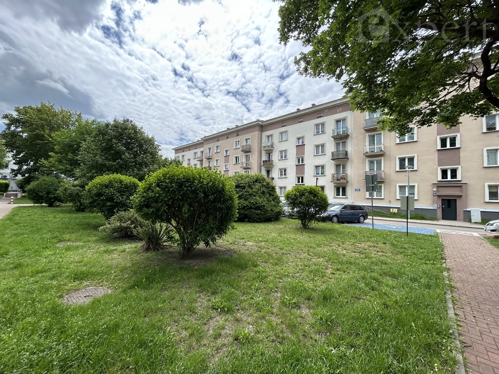 Kawalerka 35 m2 w centrum - os. Tysiąclecia (18)