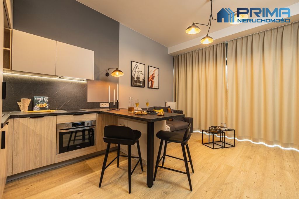 Hanza Tower -kawalerka  do wynajęcia (3)