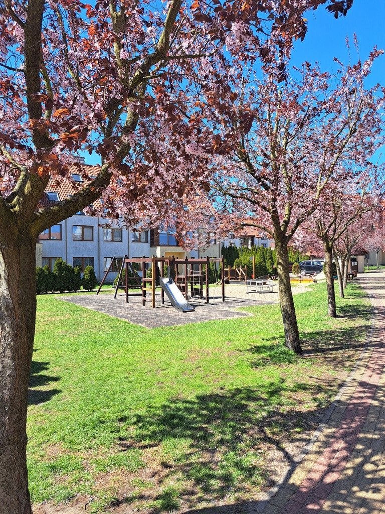 Bezrzecze - Mieszkanie z ogródkiem i garażem (14)