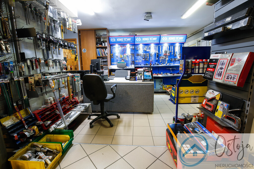 Lokal pod Różne Usługi ! Opcja podziału na 2 ! (17)