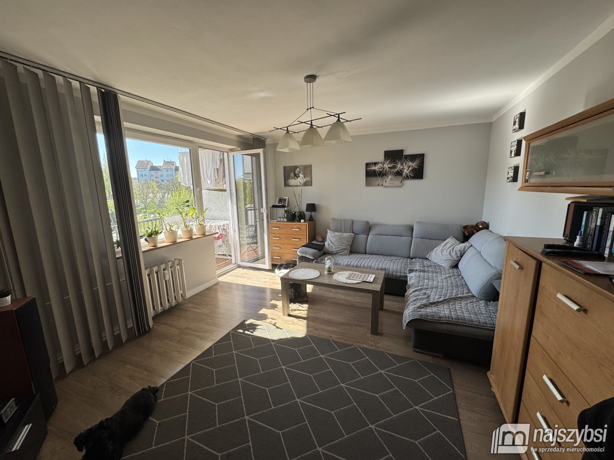 Szczecin - Emilii Plater 69m2 + garażem (3)