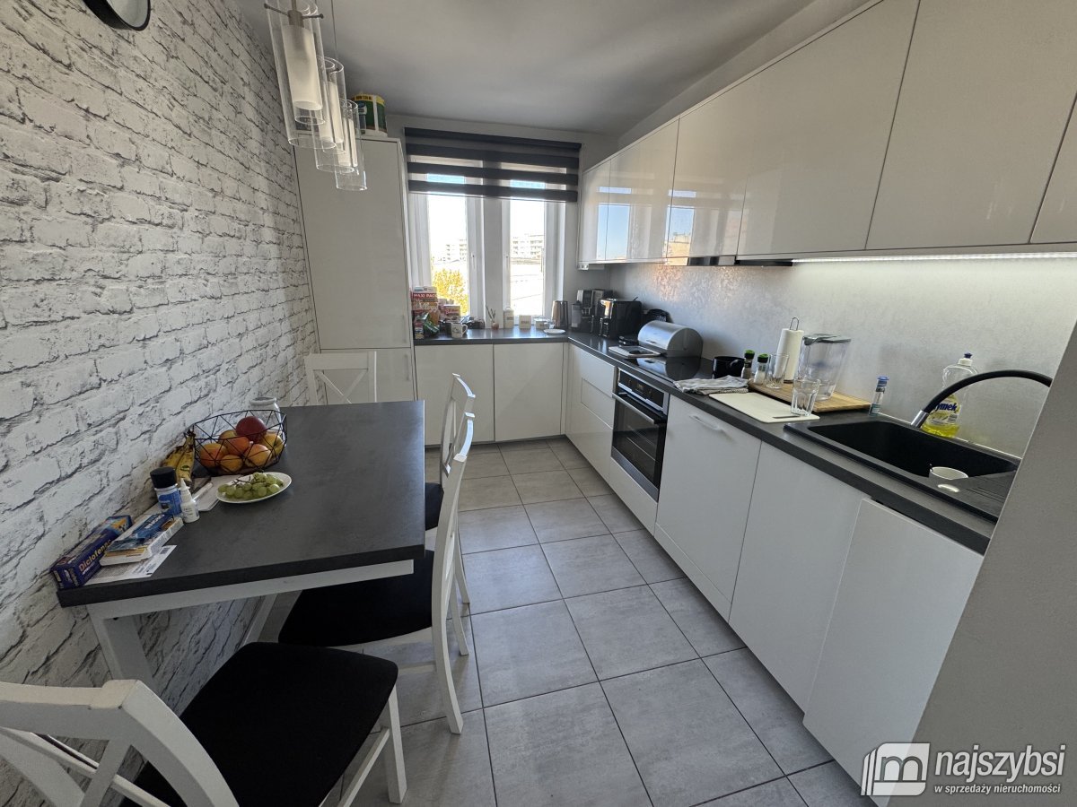 Szczecin - Emilii Plater 69m2 + garażem (6)