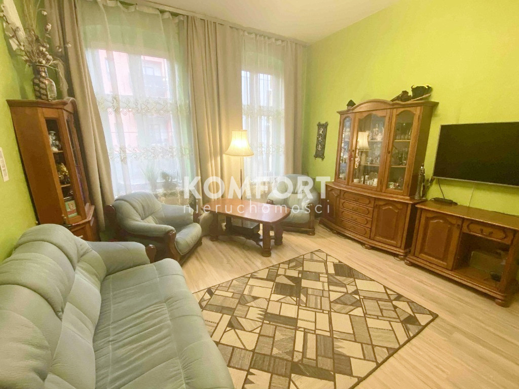 66 METRÓW PRZY WAŁACH CHROBREGO (2)