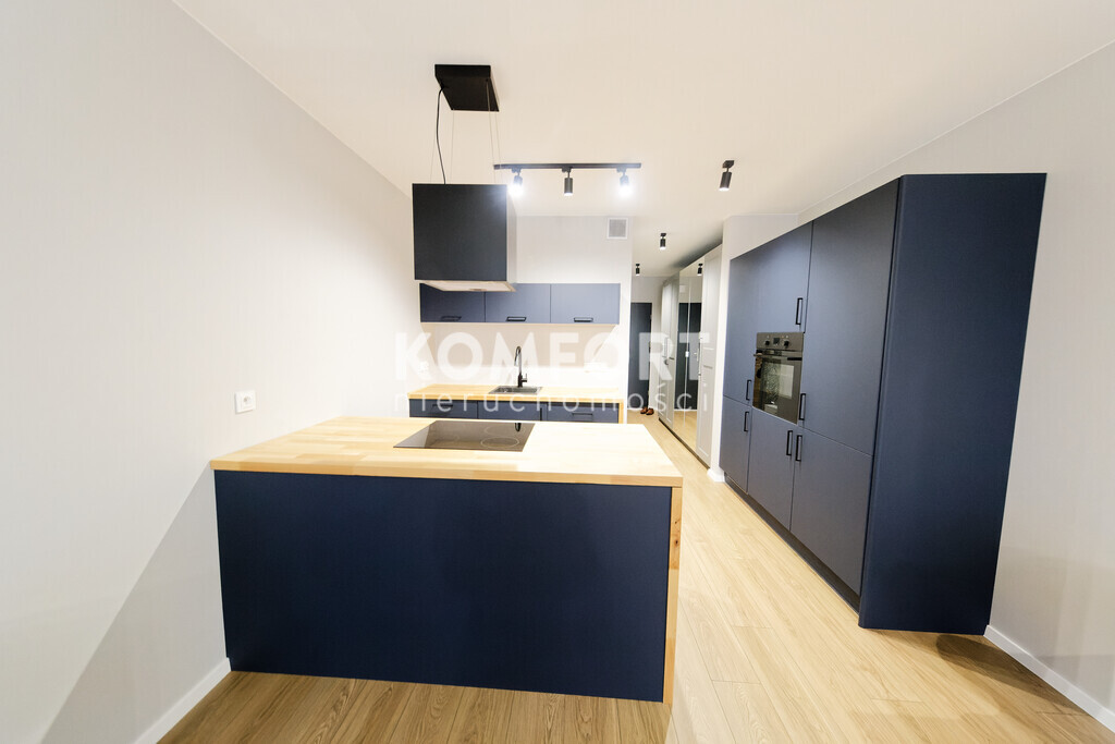 IDEALNA KAWALERKA Z OGRÓDKIEM !! (4)