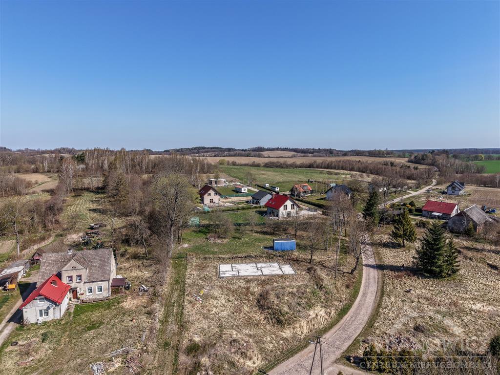 działka z wydanymi warunkami zabudowy i mediami -  (8)