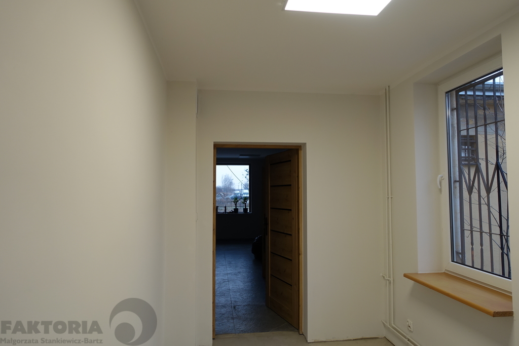 Budynek biurowy 205 m2 parter (9)