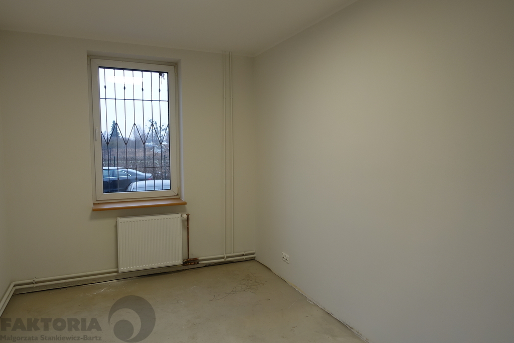 Budynek biurowy 205 m2 parter (19)