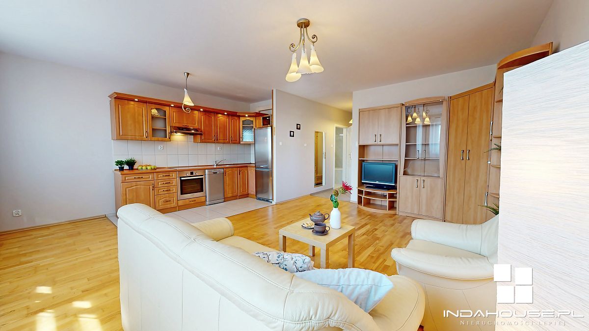 2-pokojowe mieszkanie z loggią na osiedlu Milleniu (1)