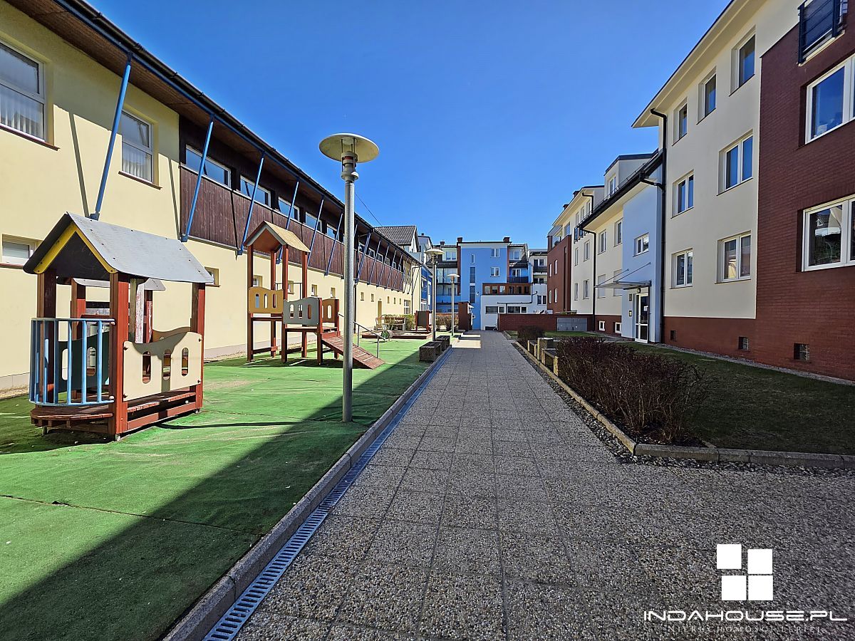 2-pokojowe mieszkanie z loggią na osiedlu Milleniu (14)