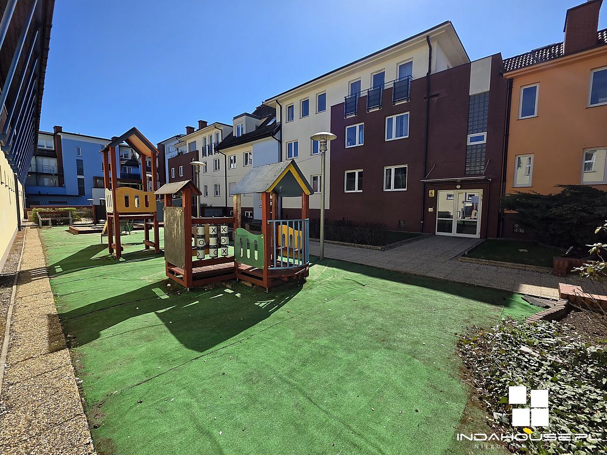 2-pokojowe mieszkanie z loggią na osiedlu Milleniu (16)