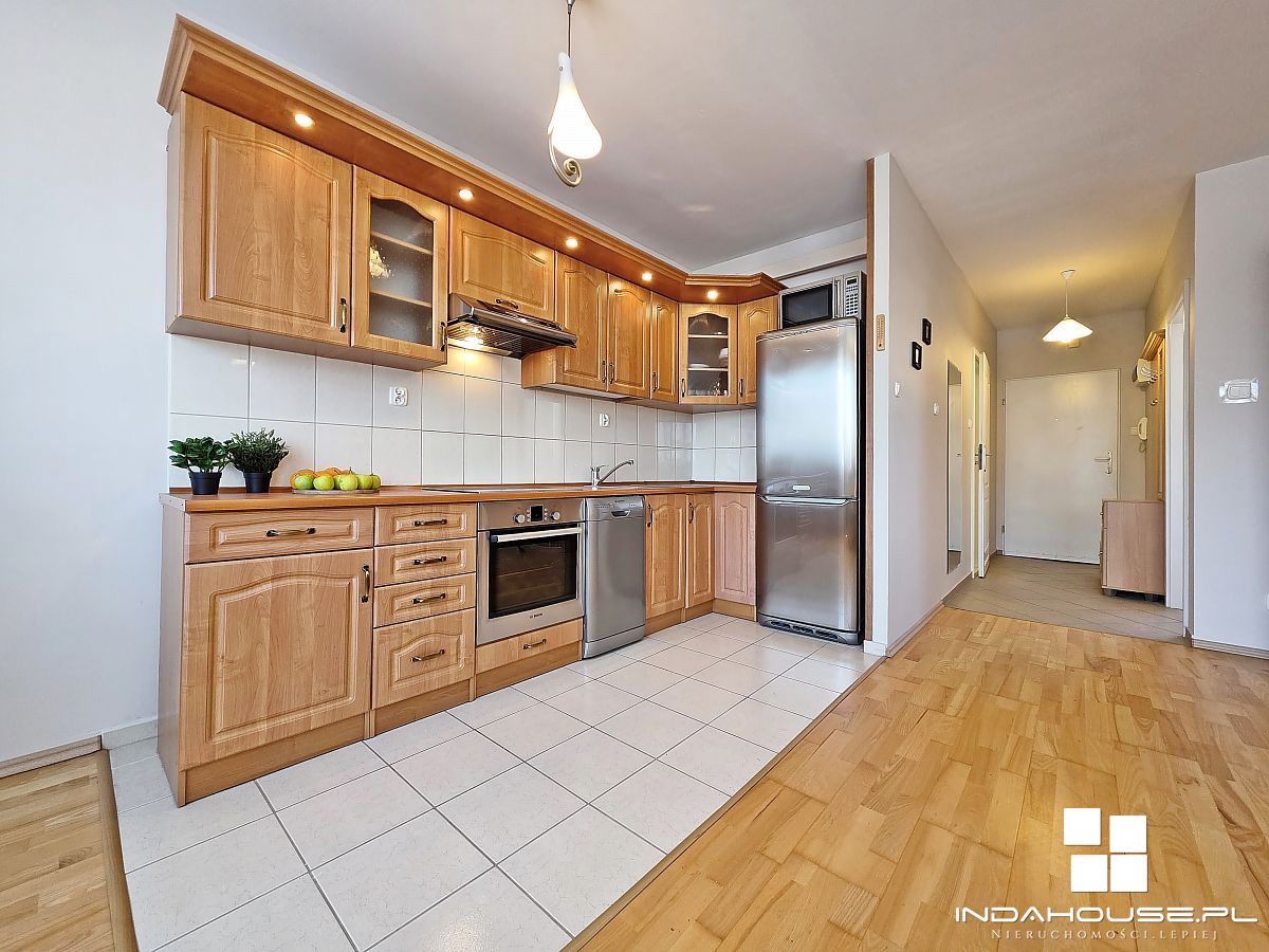 2-pokojowe mieszkanie z loggią na osiedlu Milleniu (4)