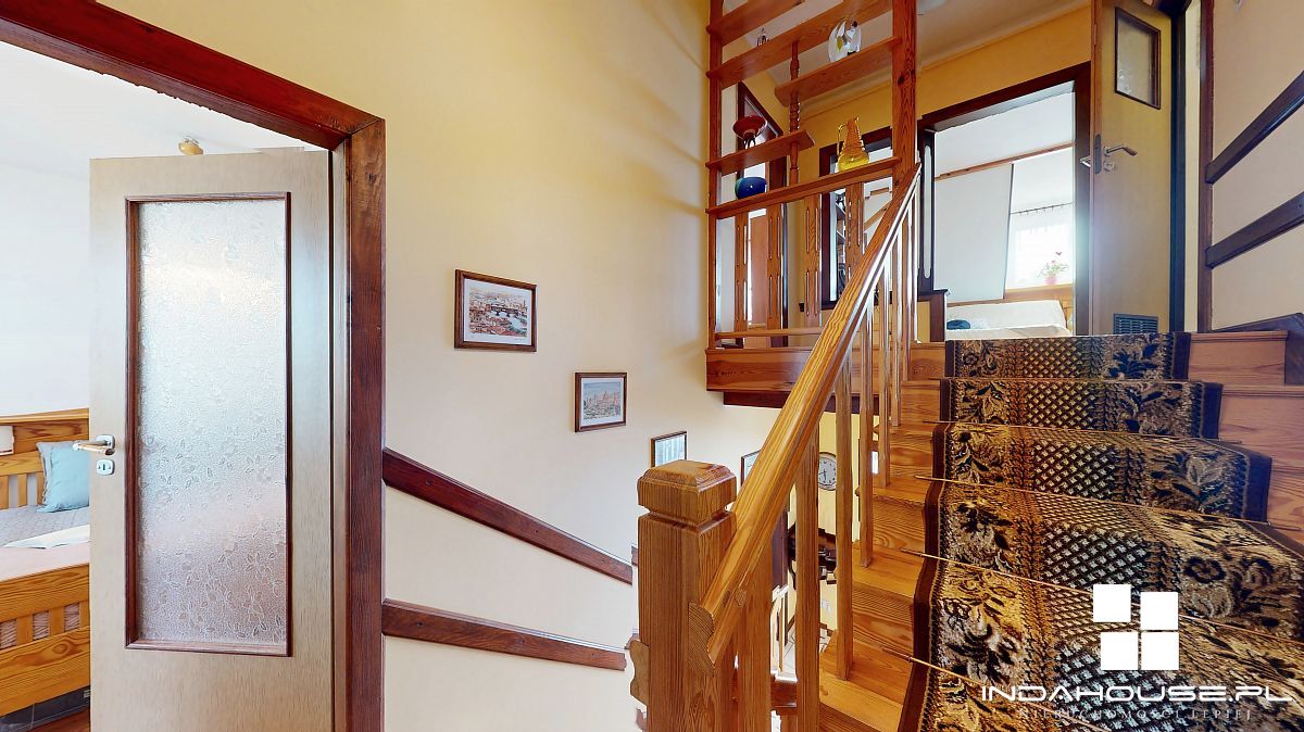 Szeregówka na os. Bukowym, pod lasem. Koszalin (17)