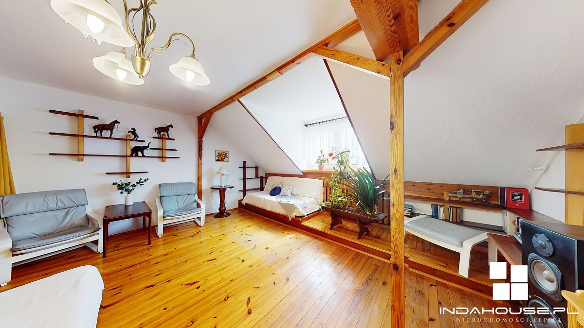 Szeregówka na os. Bukowym, pod lasem. Koszalin (18)