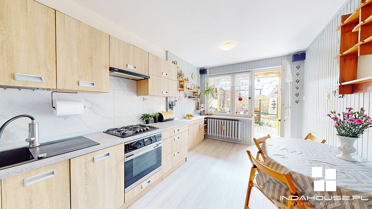 Szeregówka na os. Bukowym, pod lasem. Koszalin (5)