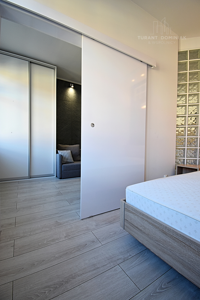Nowocześnie urządzone mieszkanie Szczecin-Centrum (9)
