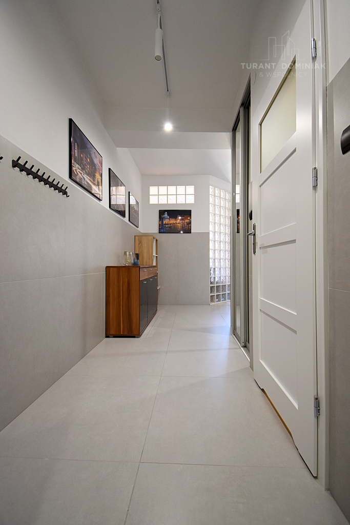 Nowocześnie urządzone mieszkanie Szczecin-Centrum (4)