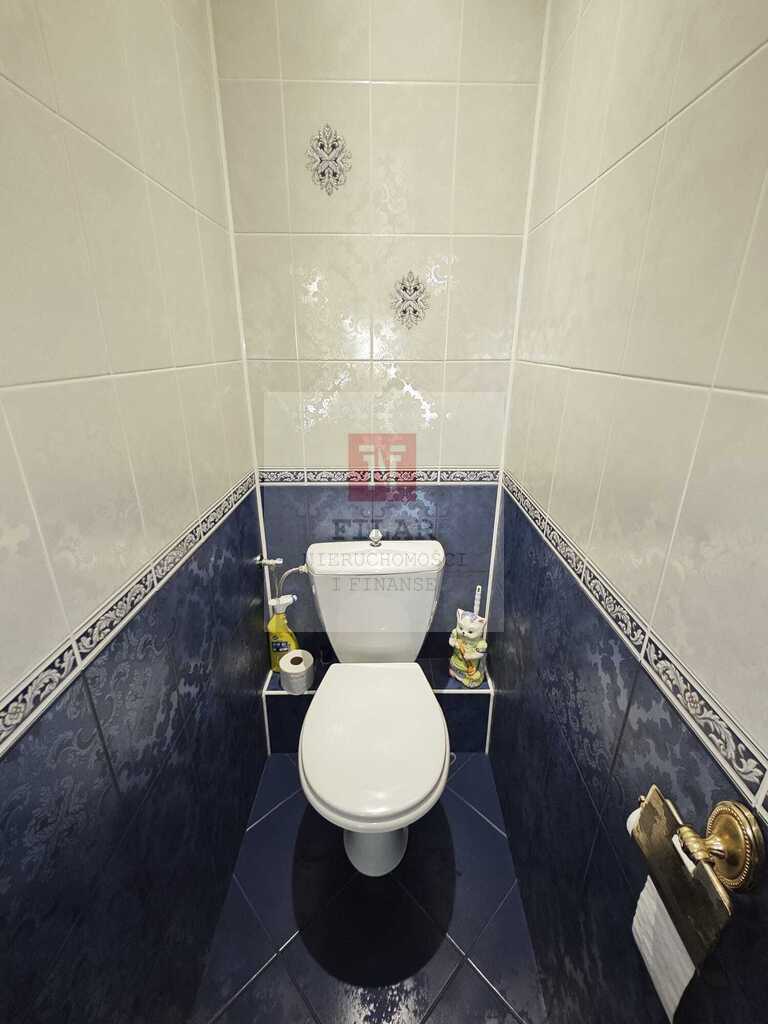 Duży, przestrzeny dom na sprzedaż, 260m2. (7)