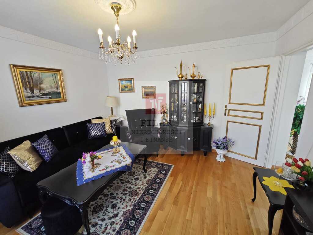 Duży, przestrzeny dom na sprzedaż, 260m2. (15)