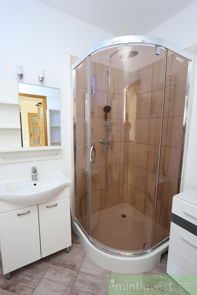 Mieszkanie - 2 pokoje w spokojnej okolicy (9)