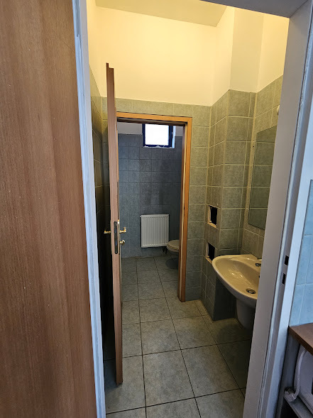 Lokal użytkowy z garażem w centrum miasta!!! (11)