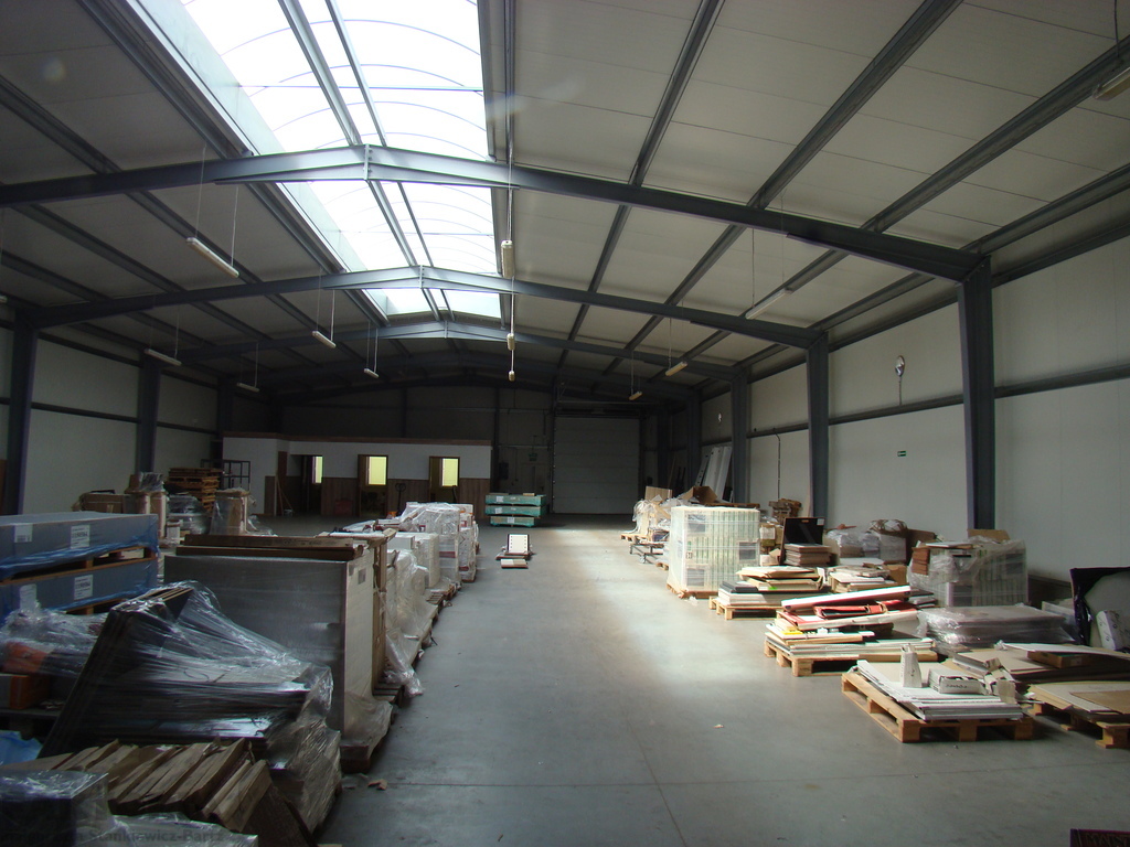 Wynajem nowa hala 570 m2 25 zł/m2 (4)