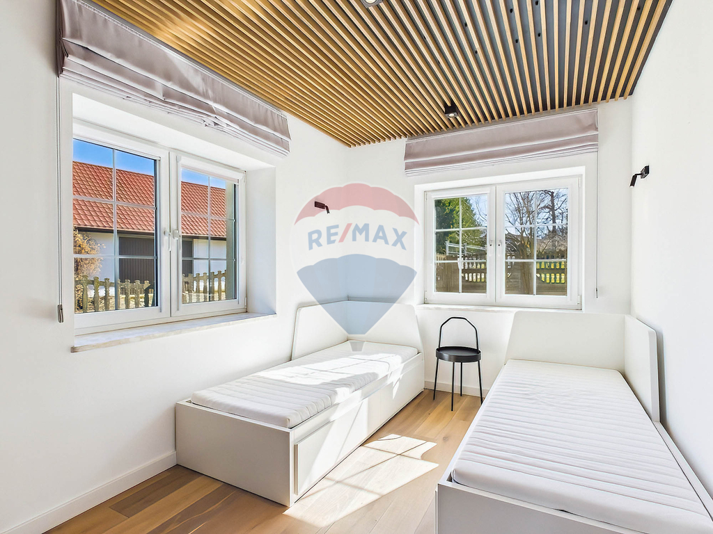 Wyjątkowy dom nad jeziorem 178 m2: Dołgie (7)