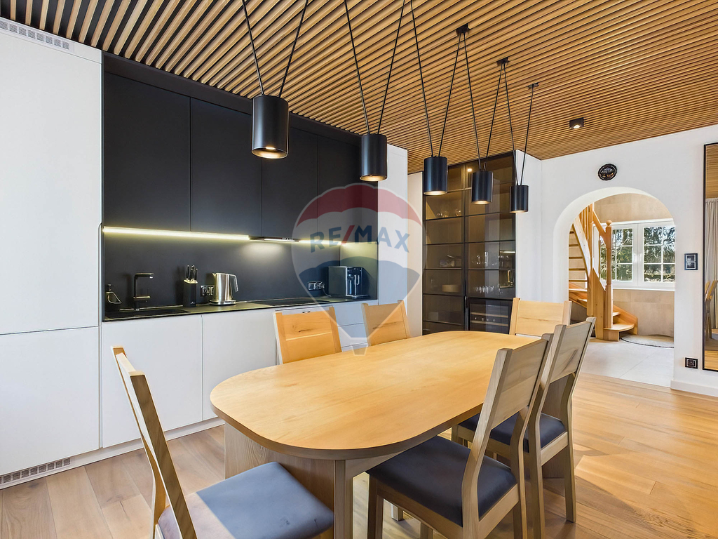 Wyjątkowy dom nad jeziorem 178 m2: Dołgie (13)