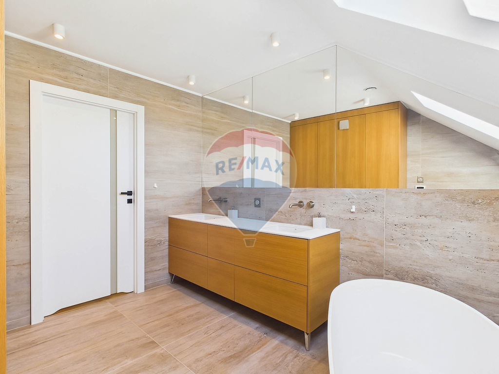 Wyjątkowy dom nad jeziorem 178 m2: Dołgie (26)