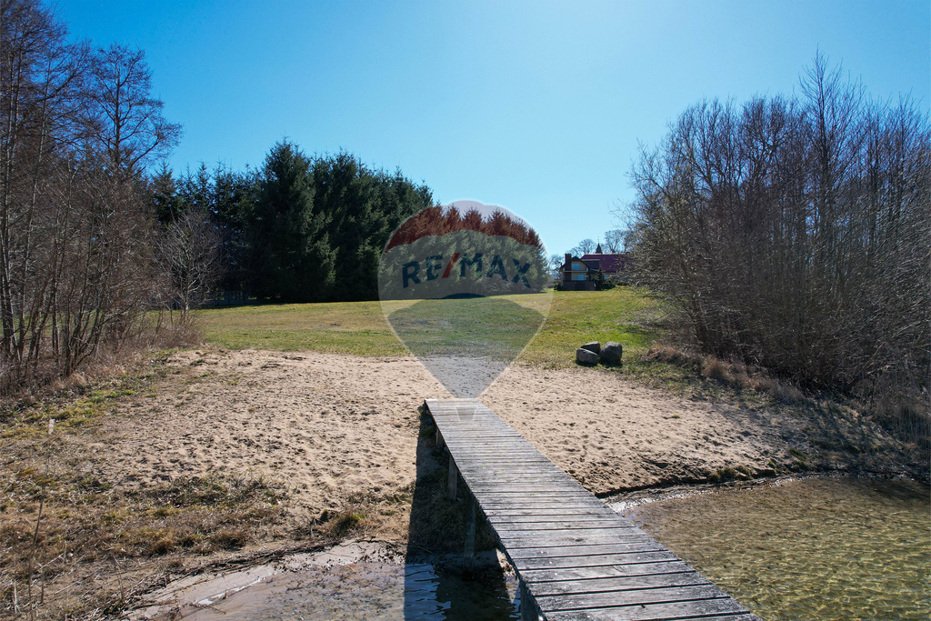 Wyjątkowy dom nad jeziorem 178 m2: Dołgie (29)