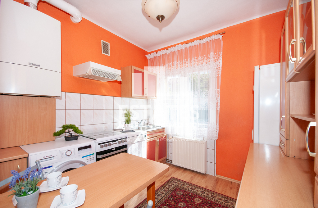 Okazja 2 pokoje na Pogodnie parter (6)