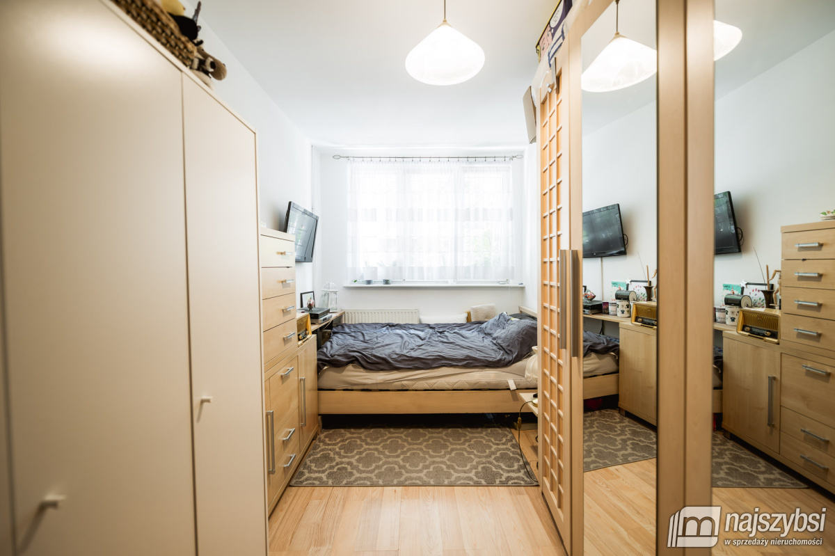 Szczecin- dwupokojowe mieszkanie na starym mieście (3)