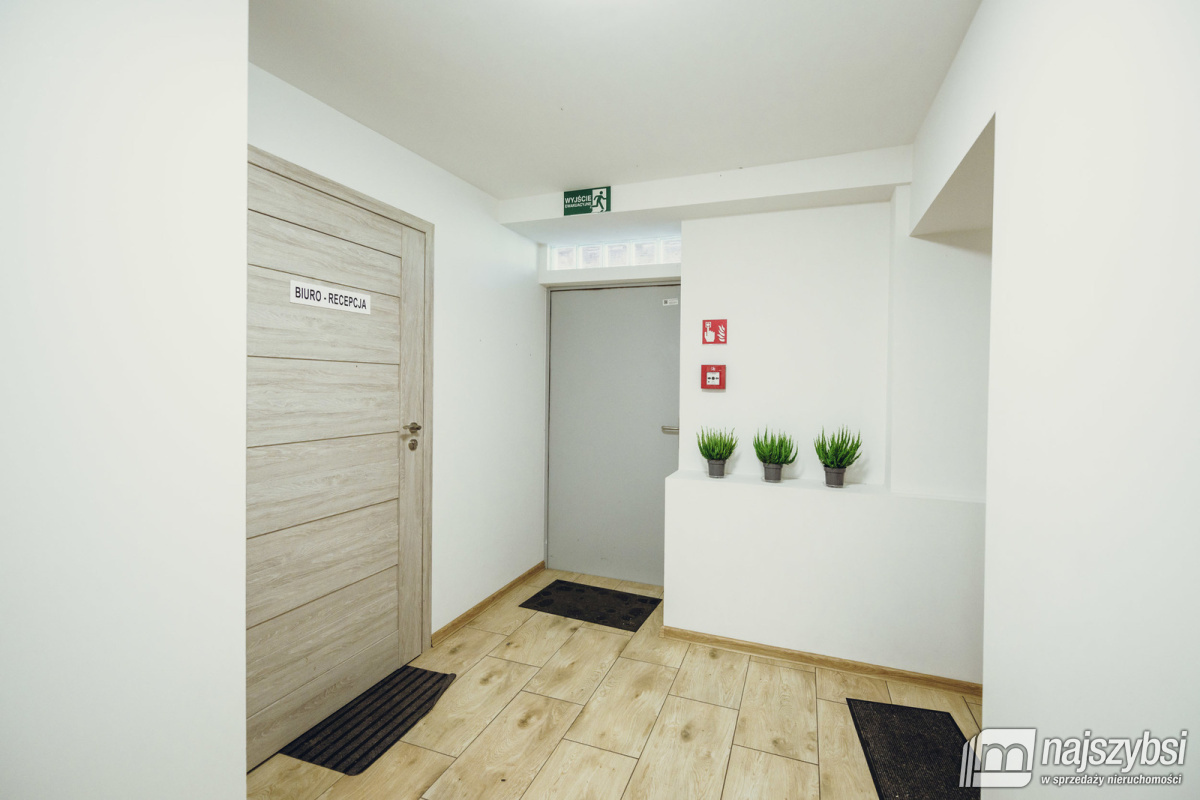 Police- Hostel na sprzedaż (10)