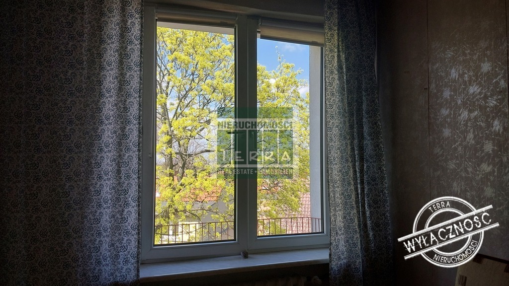 Mieszkanie z widokiem na korony drzew (5)