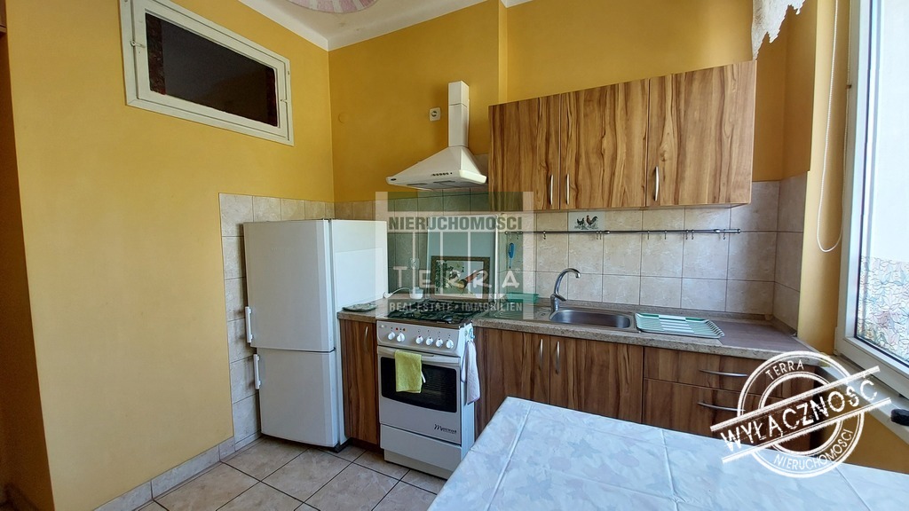 Mieszkanie z widokiem na korony drzew (8)