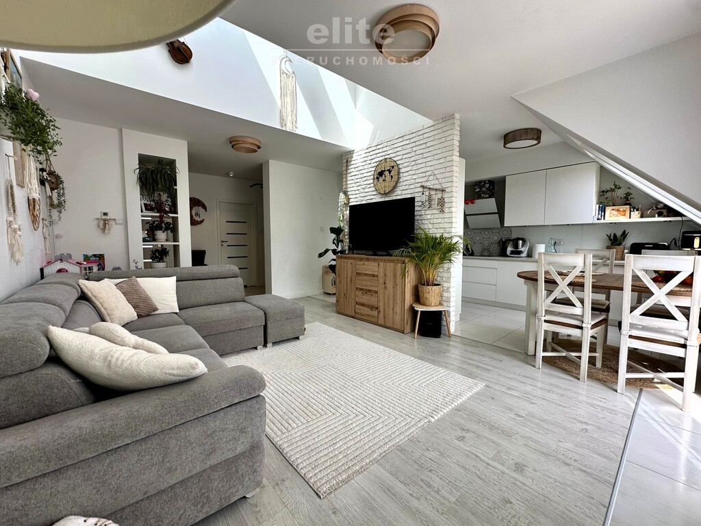 Dolina Słońca - jasne przestronne i klimatyczne (2)