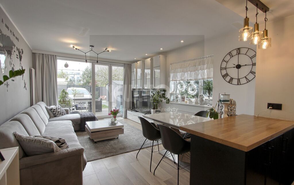 Bezczynszowe mieszkanie 4 pokoje - Pogodno (1)