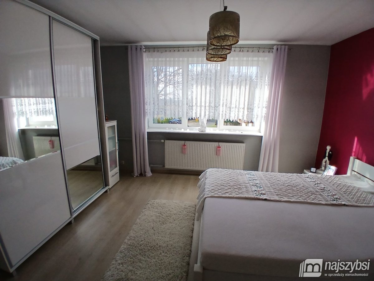 Nowogard- dom z budynkiem usługowym oraz dochodem (13)