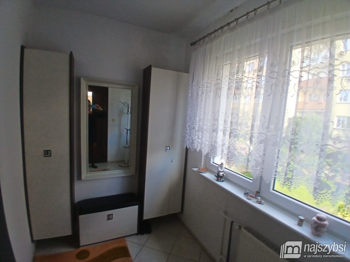 Nowogard- dom z budynkiem usługowym oraz dochodem (25)