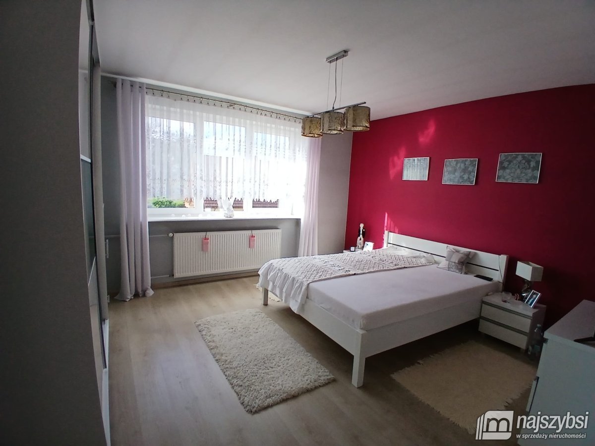 Nowogard- dom z budynkiem usługowym oraz dochodem (3)