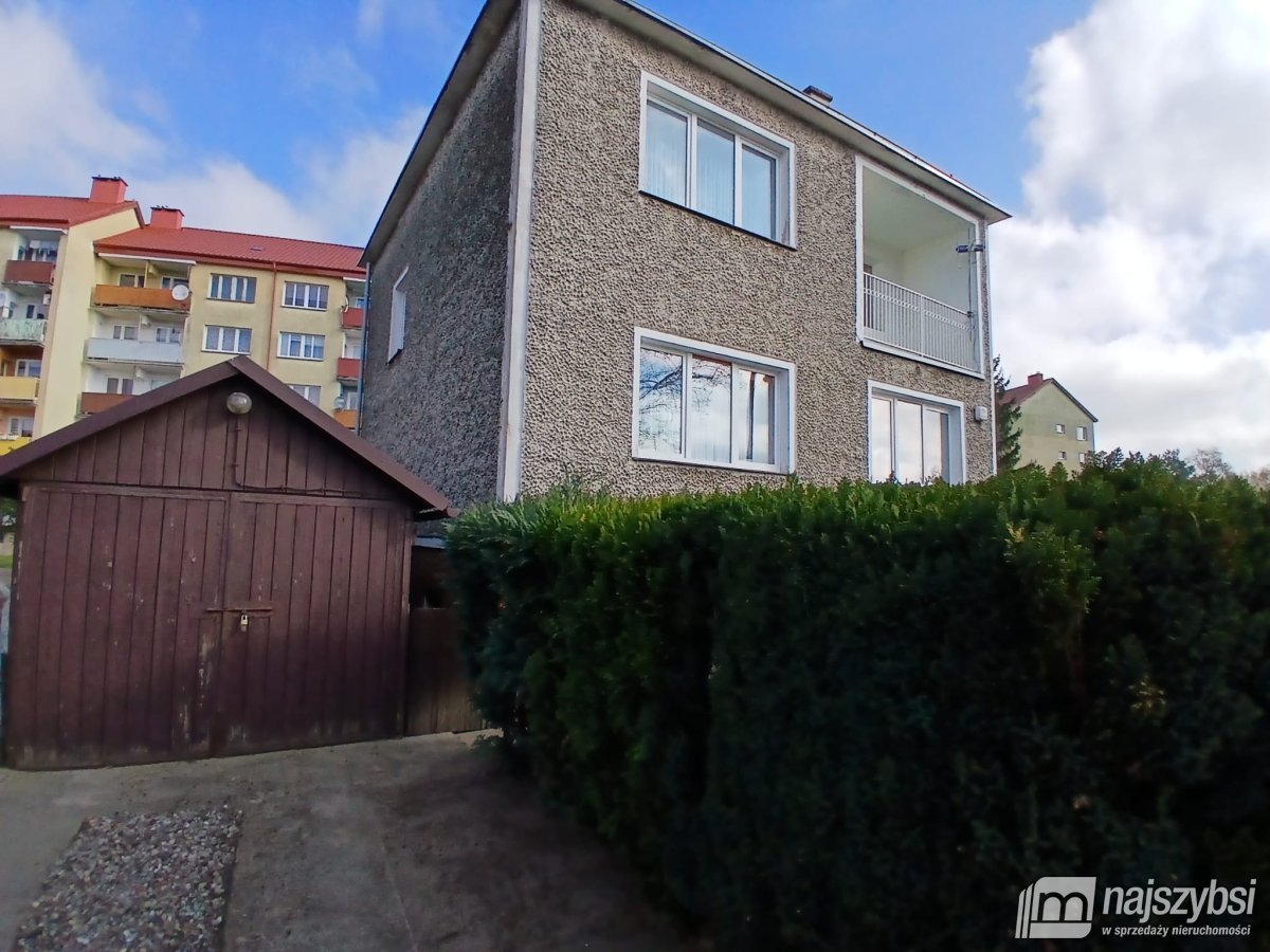 Nowogard- dom z budynkiem usługowym oraz dochodem (4)