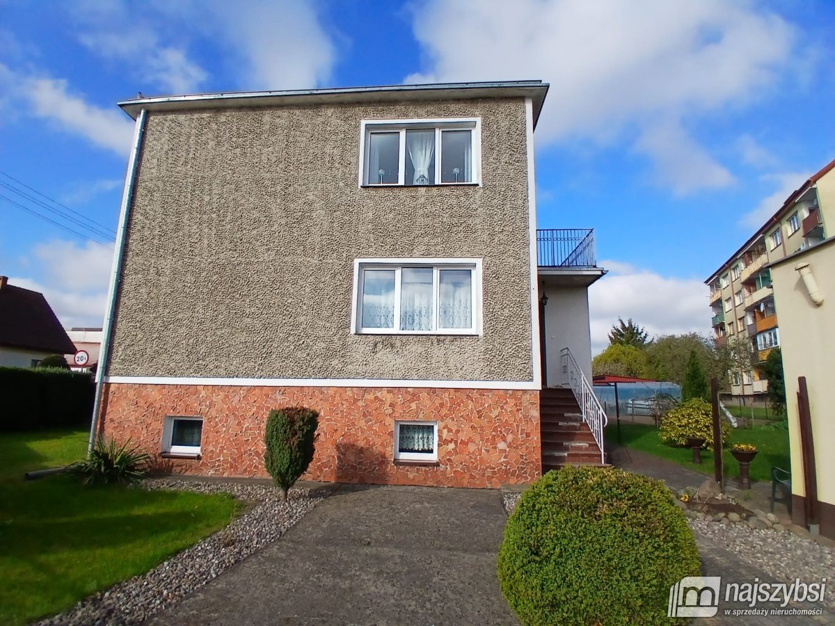 Nowogard- dom z budynkiem usługowym oraz dochodem (5)