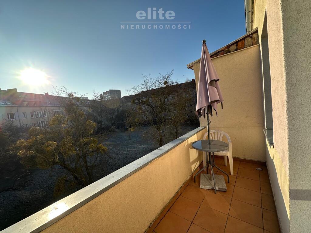 3 pokoje 59.21 m2 balkon piwnica (4)