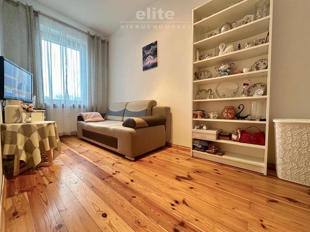 3 pokoje 59.21 m2 balkon piwnica (9)