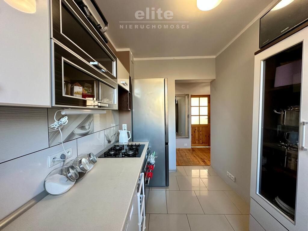 3 pokoje 59.21 m2 balkon piwnica (10)