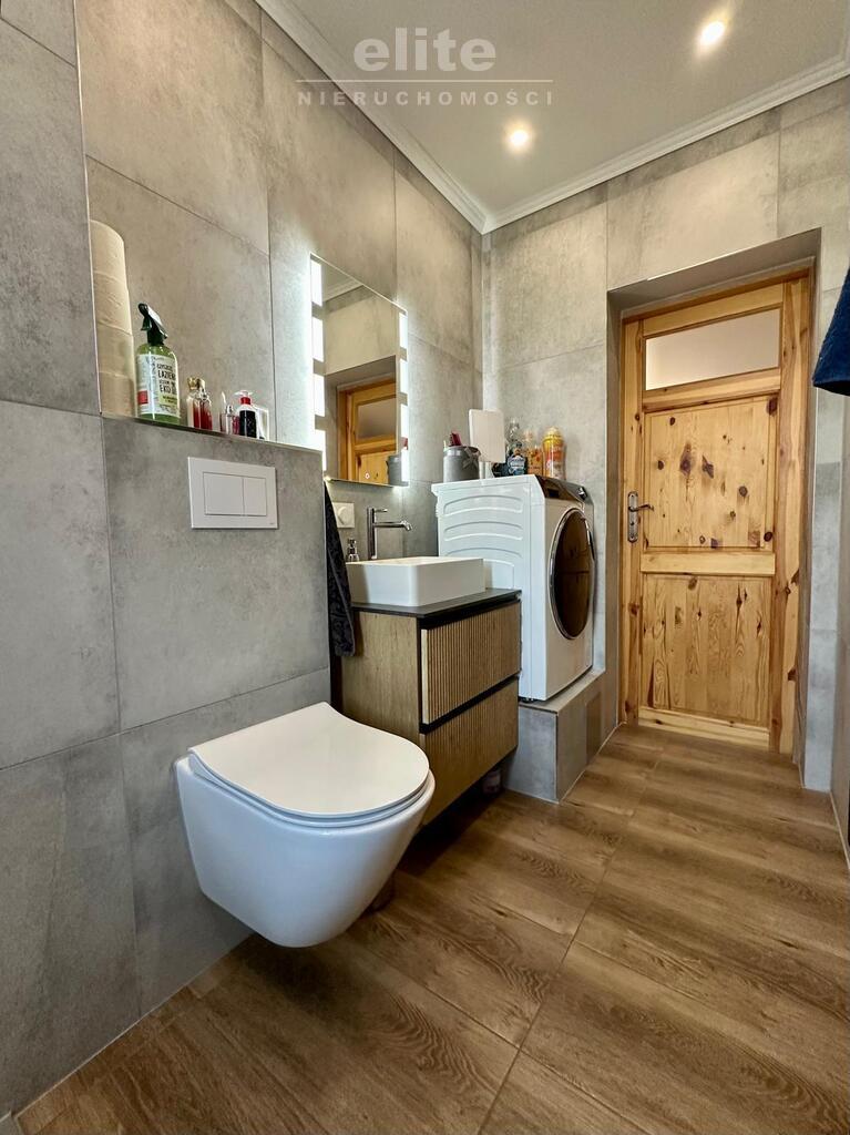 3 pokoje 59.21 m2 balkon piwnica (12)