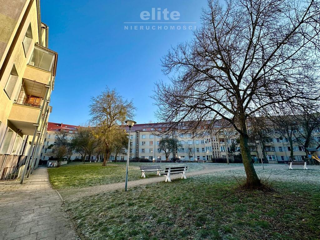 3 pokoje 59.21 m2 balkon piwnica (14)