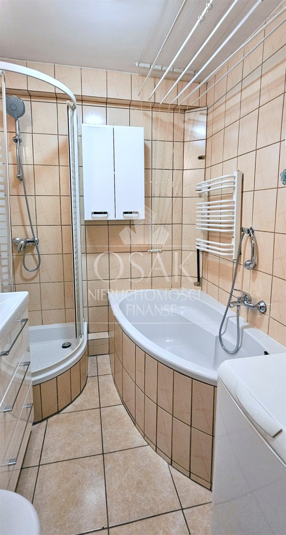 Al. Jana Pawła II - 2 pok. przy Jasnych Błoniach (7)