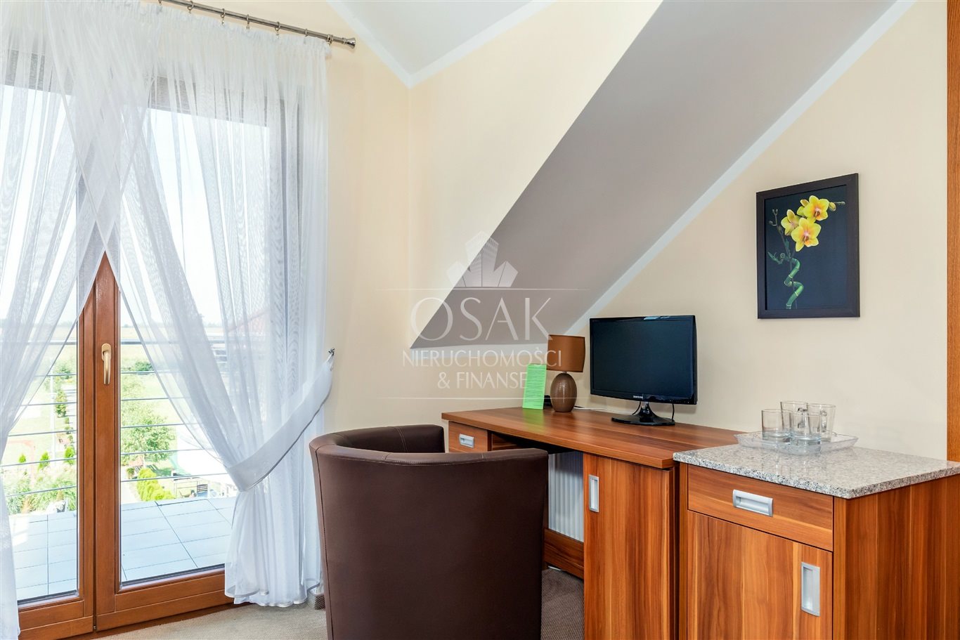 HIT! Dochodowy - wysokiej klasy hotel - z SPA (13)