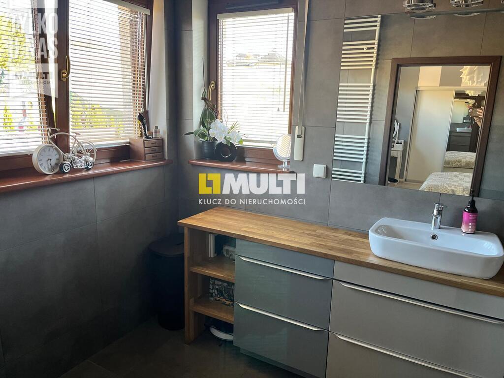 NOWA CENA 2 poziomy taras,ogród, piwnica i garaż (6)