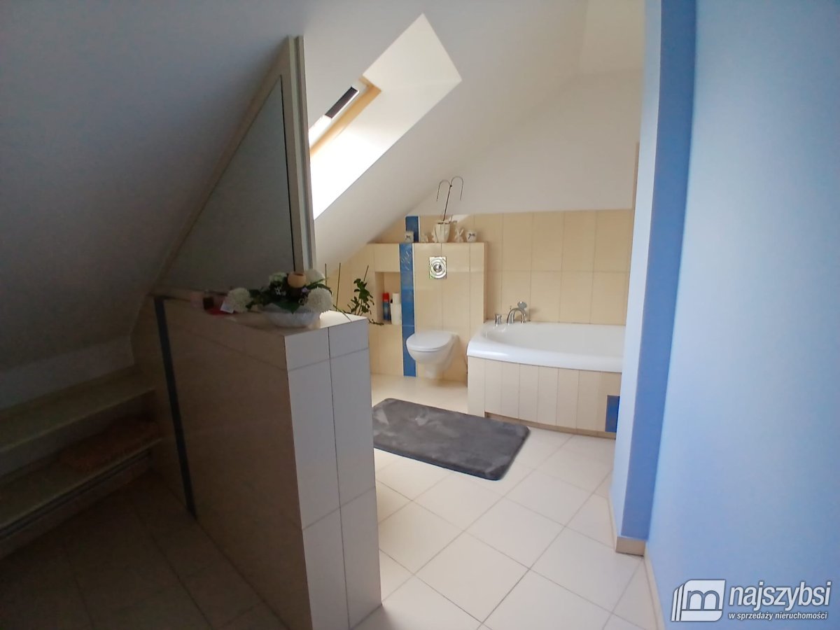 NOWOGARD-dom z potencjałem biznesowym (16)